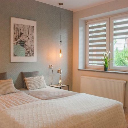 Noclegi "Boczna 5A" Apartamenty Goscinne Szczawno-Zdroj Bagian luar foto
