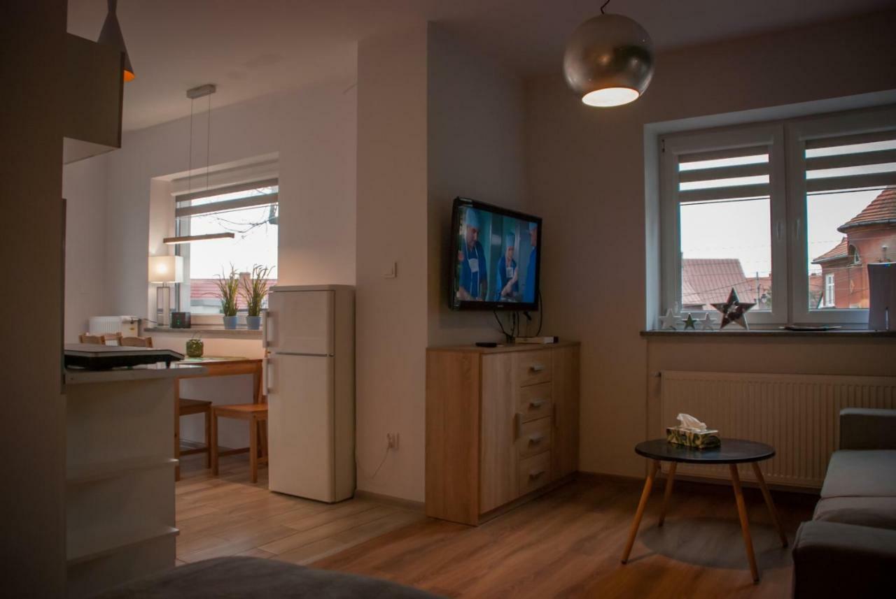 Noclegi "Boczna 5A" Apartamenty Goscinne Szczawno-Zdroj Bagian luar foto