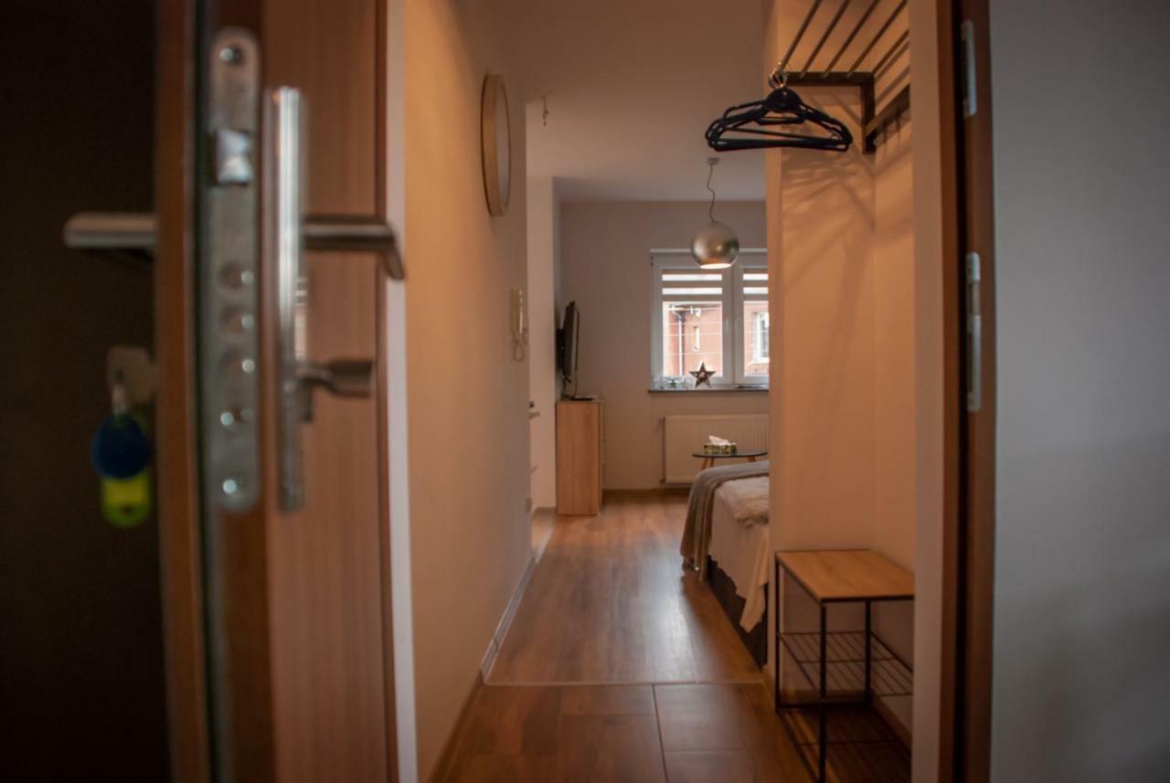 Noclegi "Boczna 5A" Apartamenty Goscinne Szczawno-Zdroj Bagian luar foto