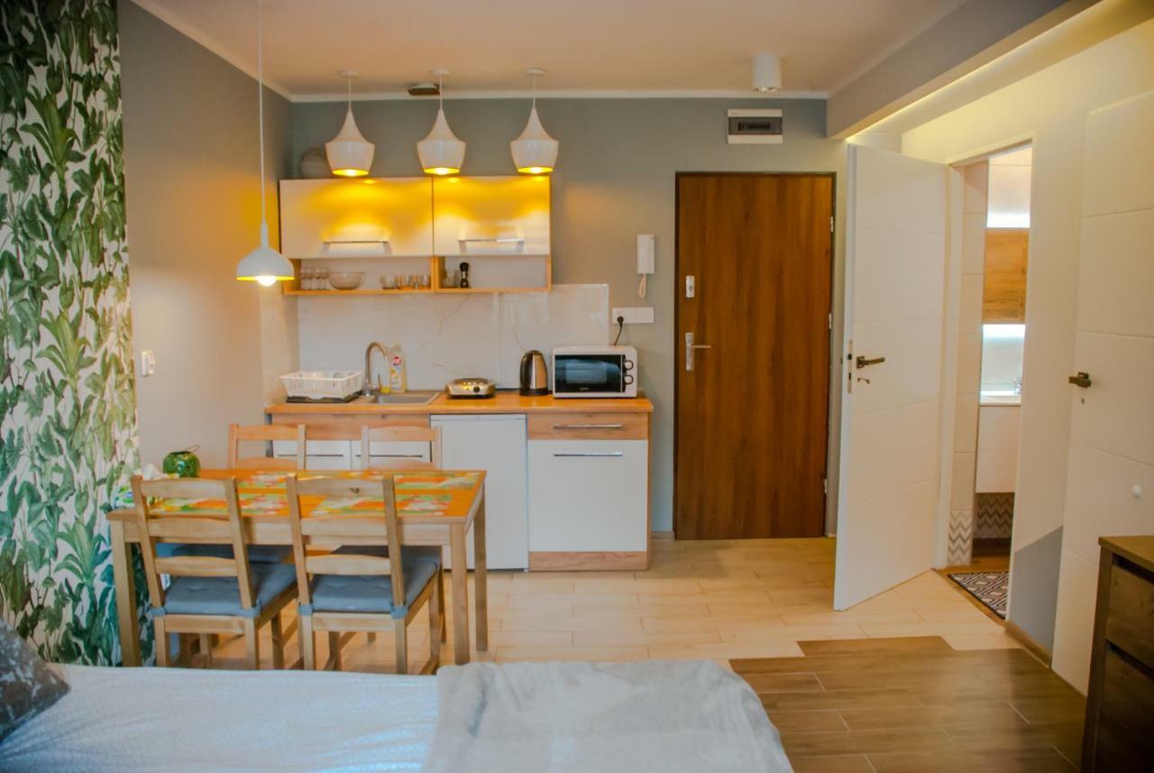 Noclegi "Boczna 5A" Apartamenty Goscinne Szczawno-Zdroj Bagian luar foto