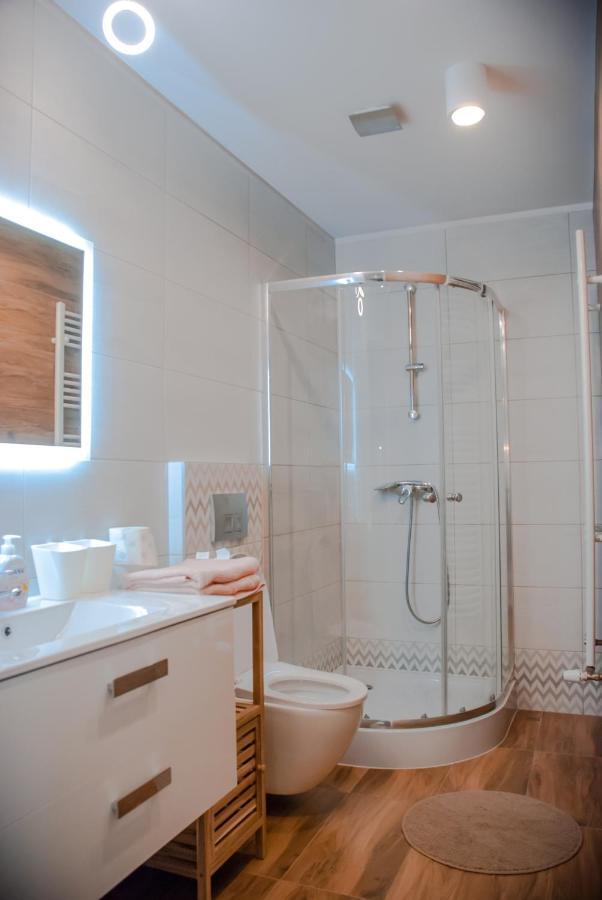 Noclegi "Boczna 5A" Apartamenty Goscinne Szczawno-Zdroj Bagian luar foto
